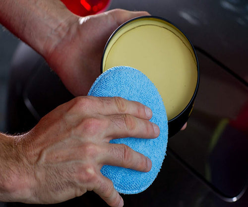 Soft sponge with blue clay for car polishing